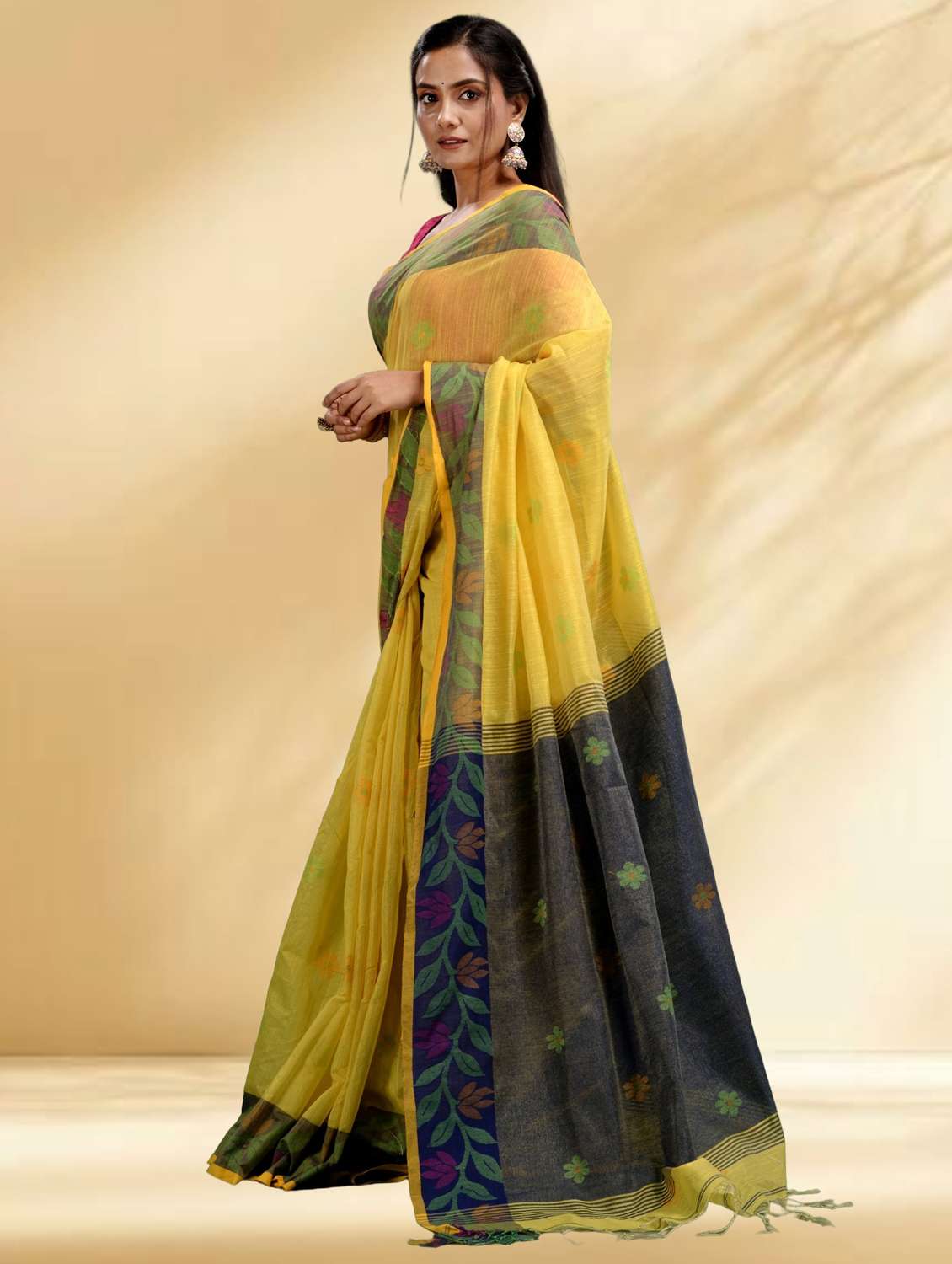 women self design handloom saree with blouse - 22079347 - Standard Image - 2
