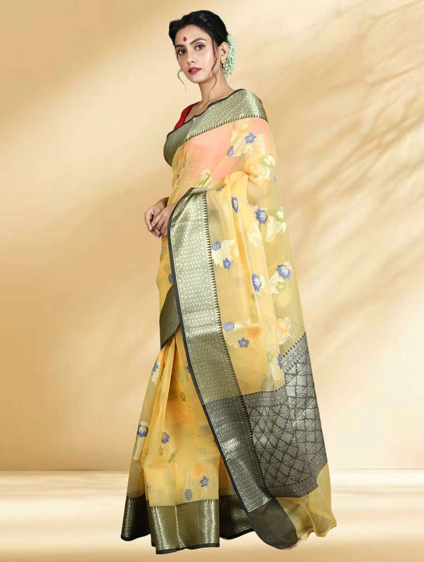 women self design handloom saree with blouse - 22079375 -  Standard Image - 2