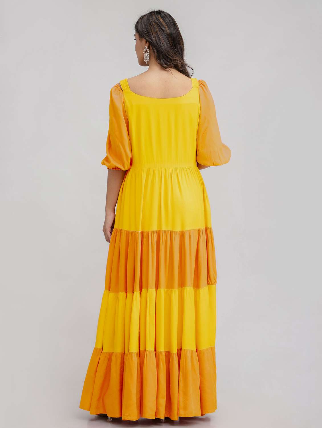women color block puff sleeve tiered maxi dress - 22079757 - Standard Image - 2