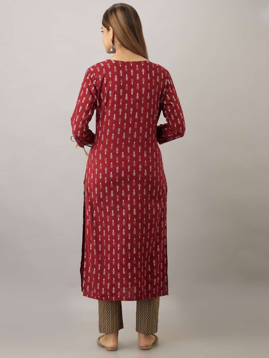 women printed three quarter sleeve straight kurta - 22079765 - Standard Image - 2