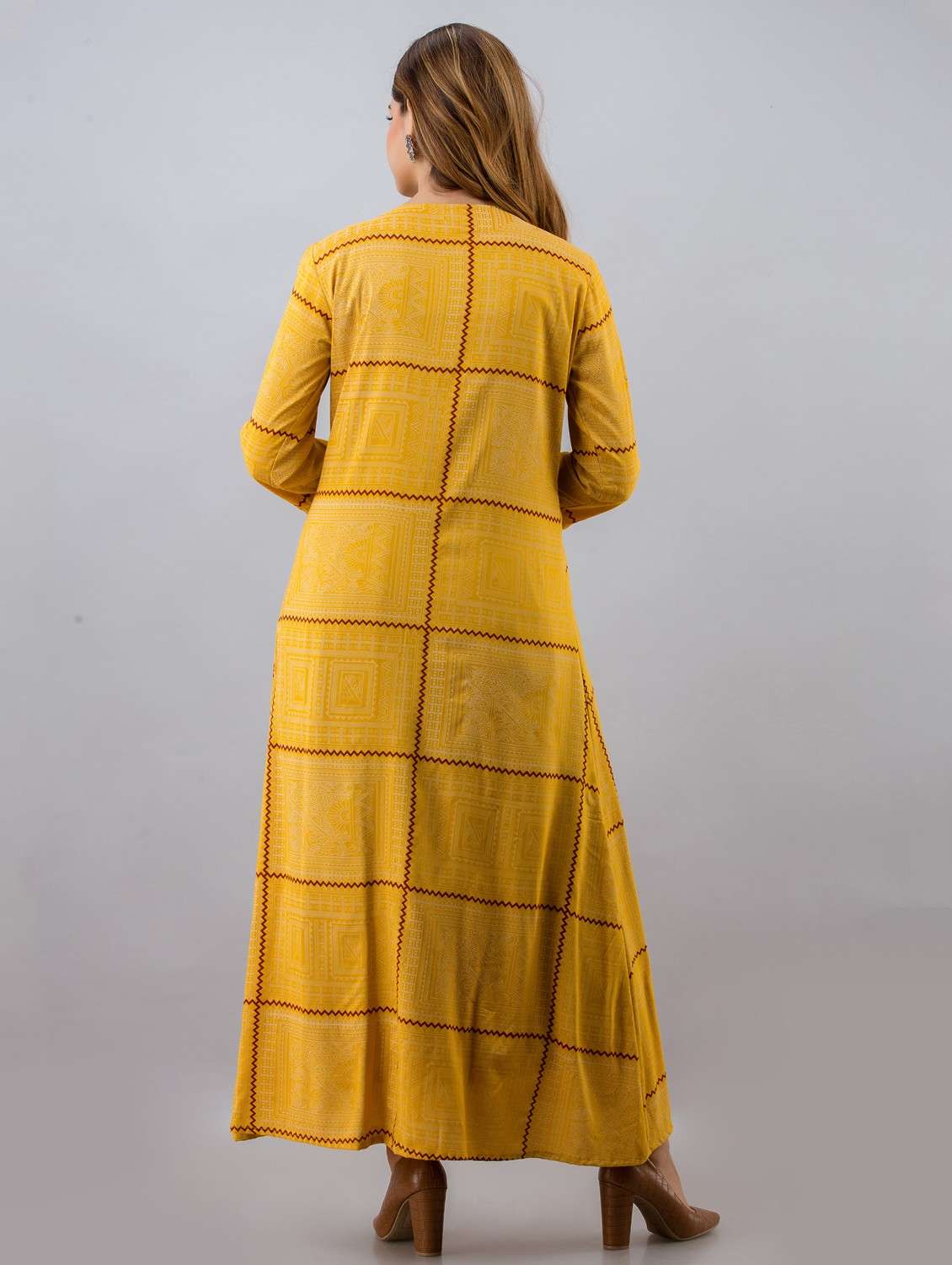 women printed three quarter sleeve ethnic dress - 22079778 - Standard Image - 2