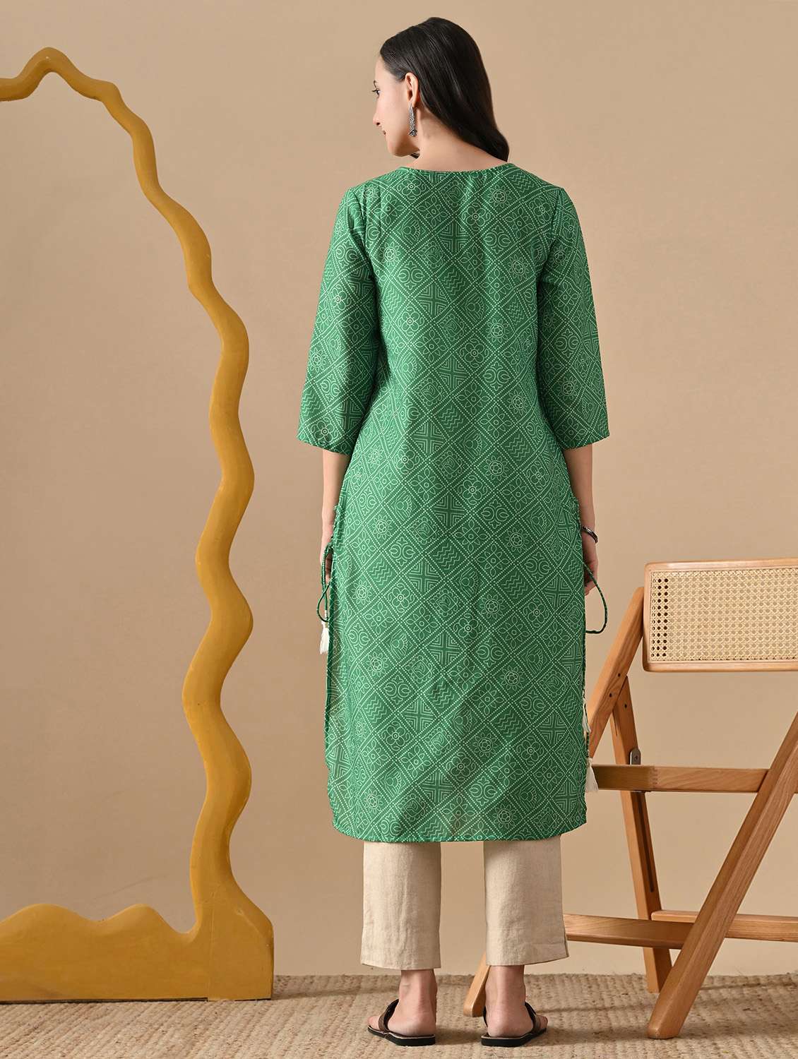 women printed three quarter sleeve straight kurta - 22079779 -  Standard Image - 2