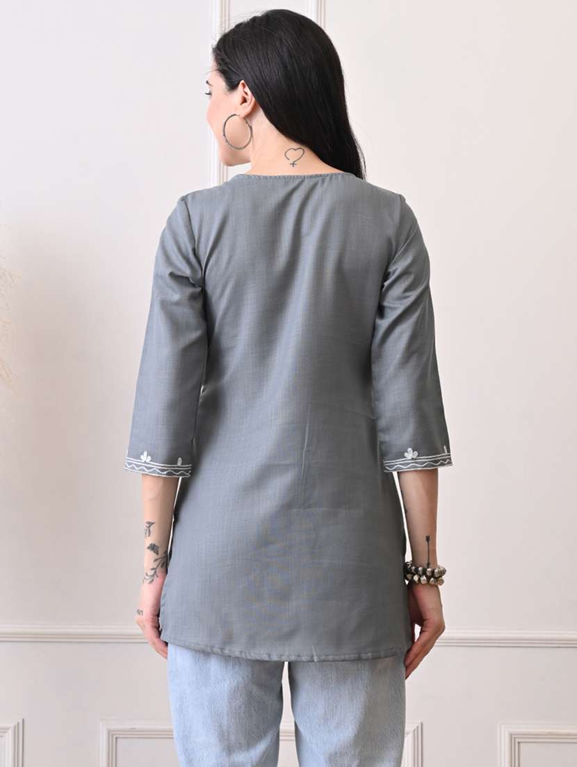 women embroidered three quarter sleeve straight kurti - 22079862 - Standard Image - 2