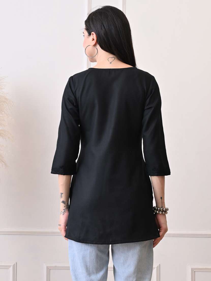 women embroidered three quarter sleeve straight kurti - 22079863 - Standard Image - 2