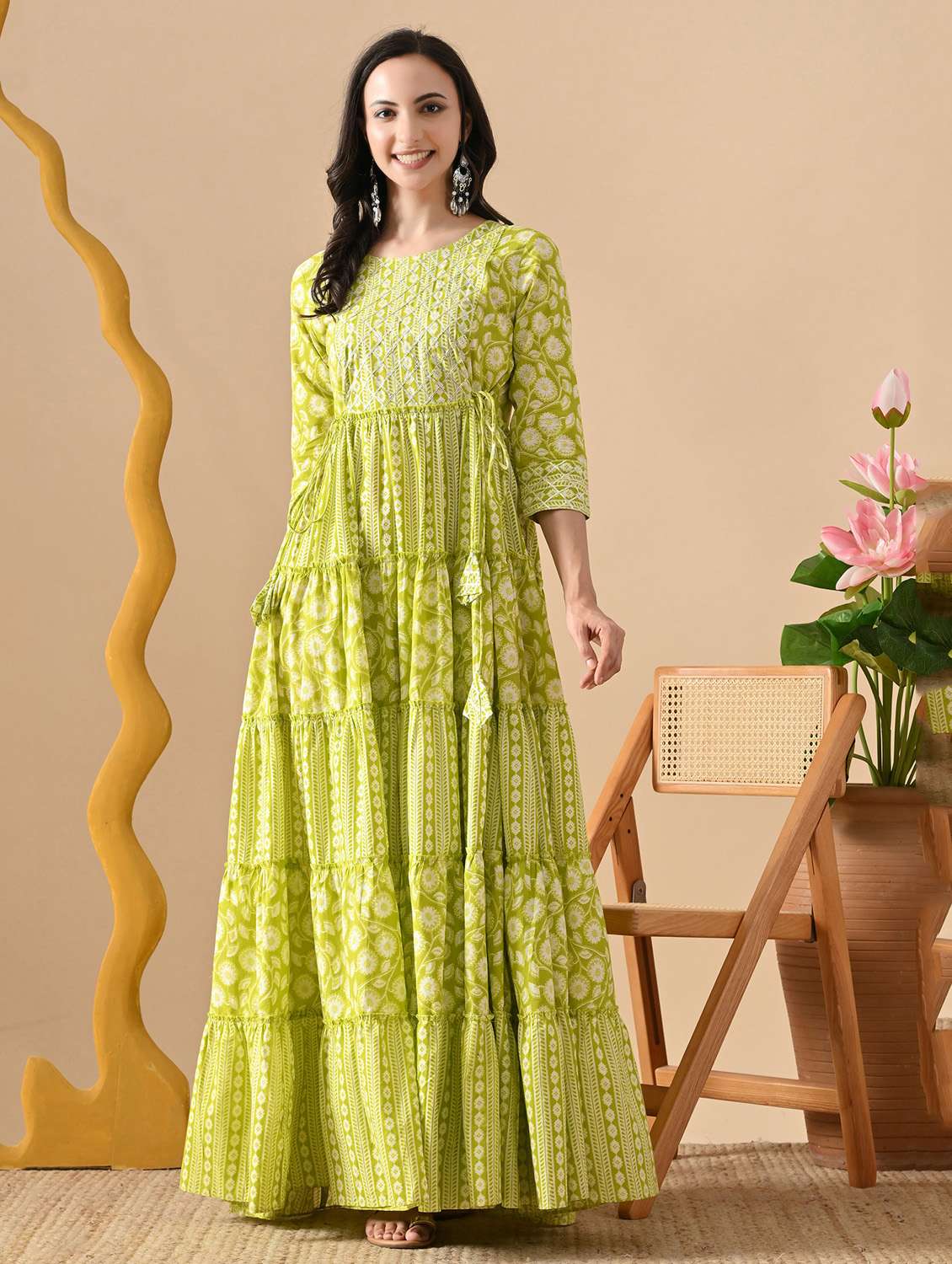 women printed three quarter sleeve ethnic dress