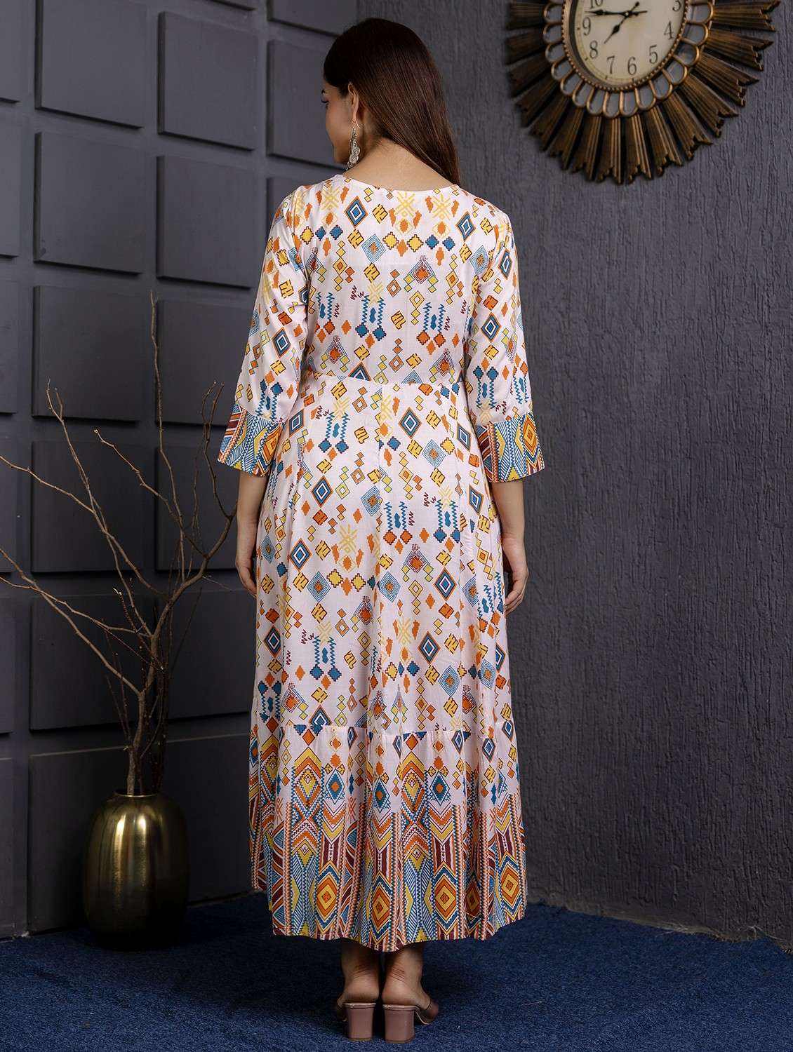 women printed three quarter sleeve ethnic dress - 22079880 - Standard Image - 2