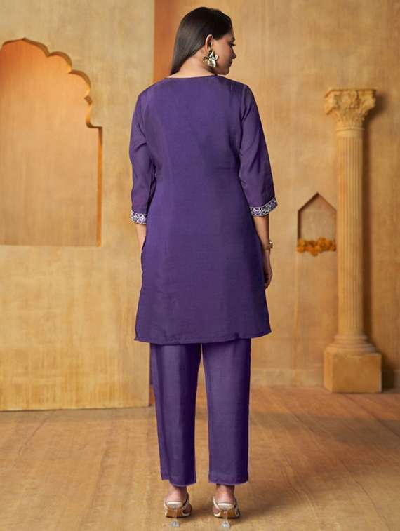 women three quarter sleeve ethnic co-ord set - 22079898 - Standard Image - 2