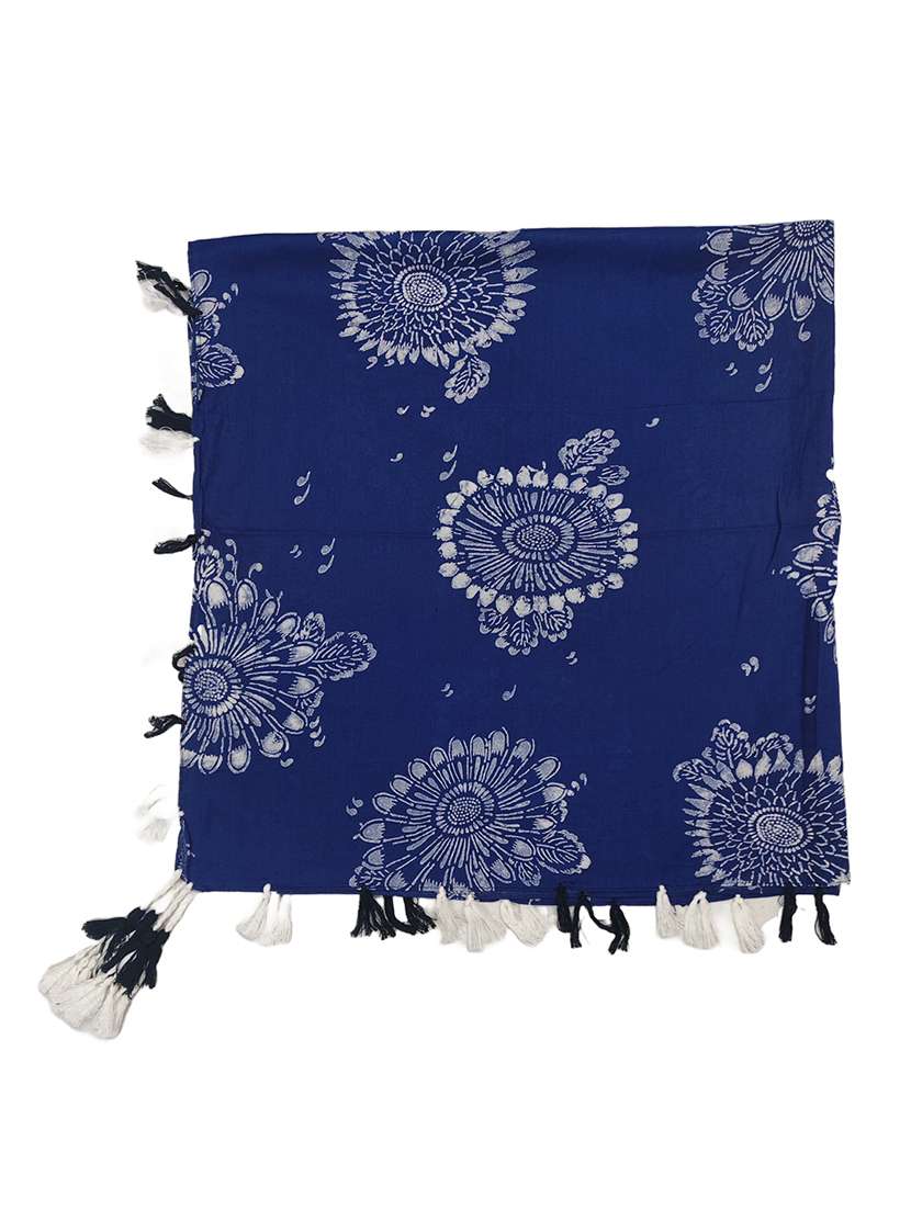 women floral printed scarf with tassels - 22079960 -  Standard Image - 2