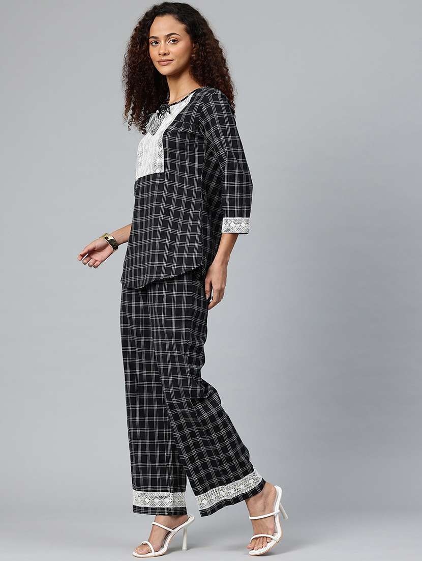women checkered three quarter sleeve co-ord set - 22080545 - Standard Image - 2