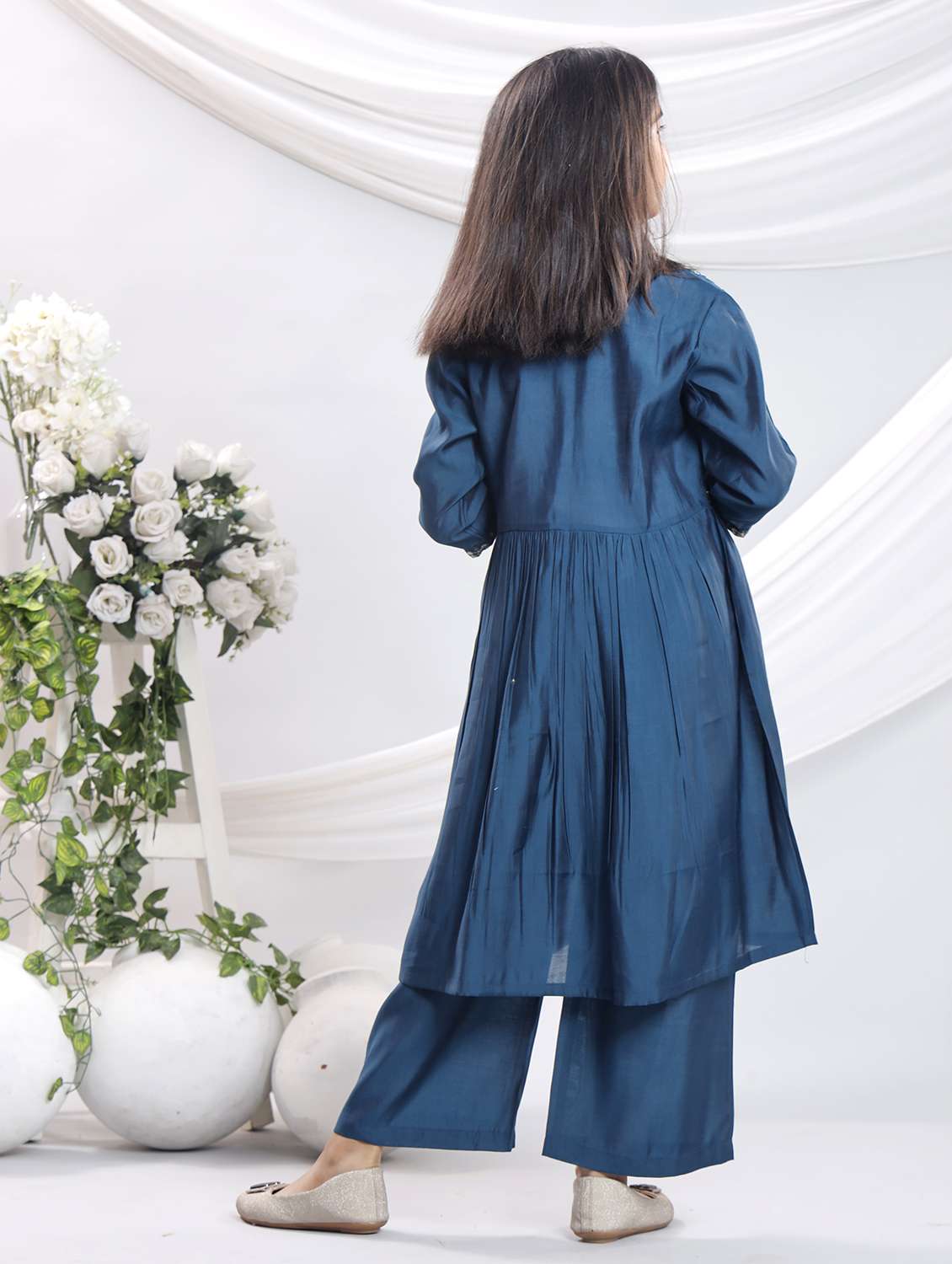 blue silk blend suit set - 22080640 -  Standard Image - 2