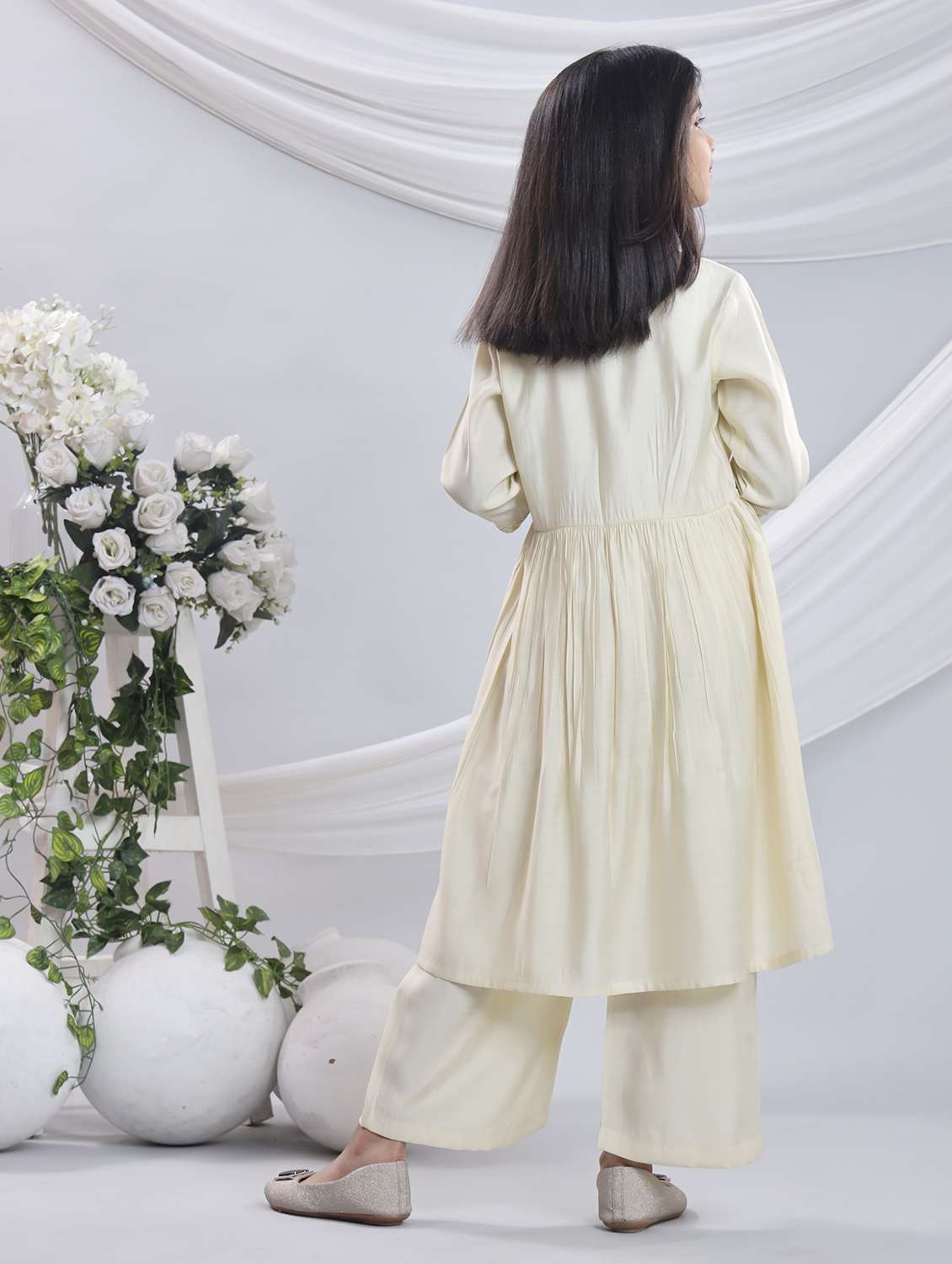 off white silk blend suit set - 22080650 -  Standard Image - 2