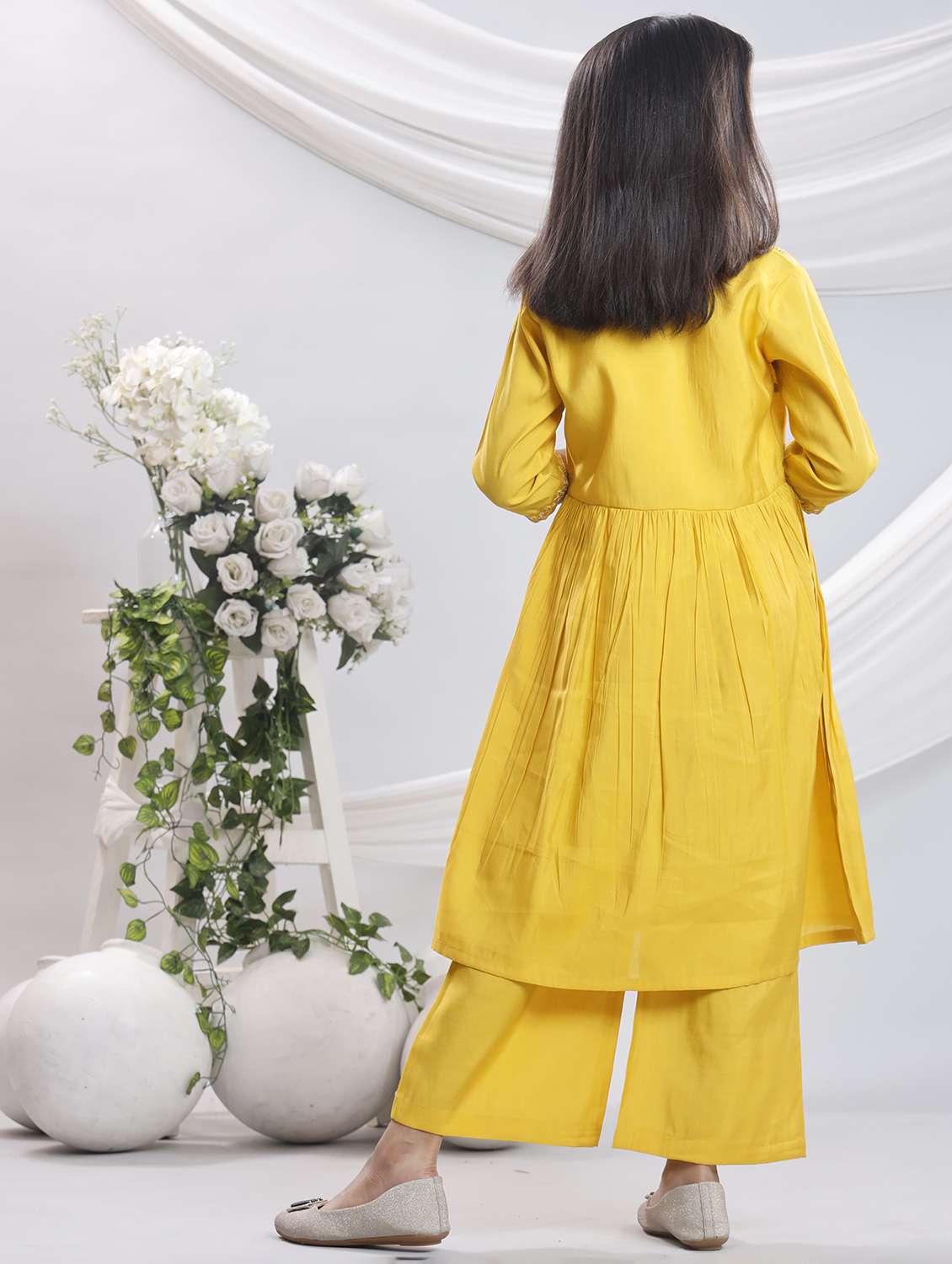 yellow silk blend suit set - 22080675 - Standard Image - 2
