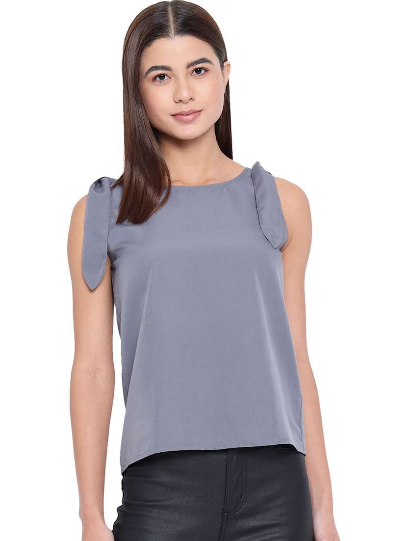 women solid round neck sleeveless regular top - 22082160 - Zoom Image - 0