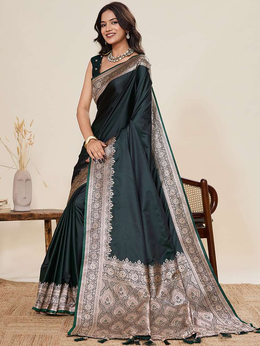 women solid with bordered saree with blouse - 22082197 - Standard Image - 2