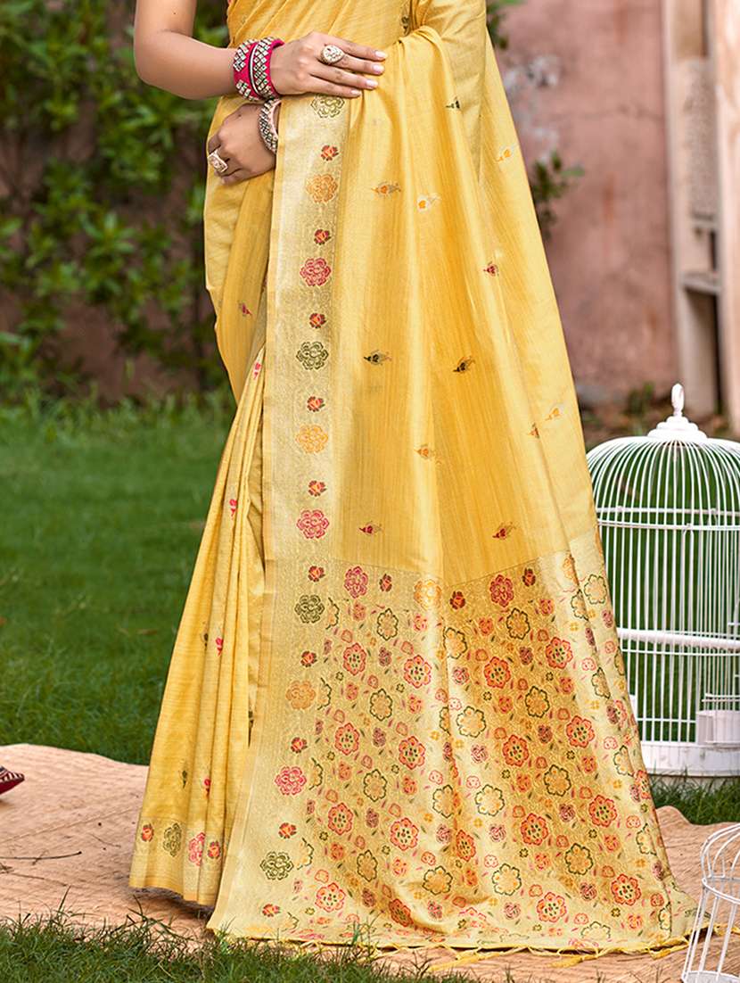 women self design assam silk saree with blouse - 22082255 -  Standard Image - 2