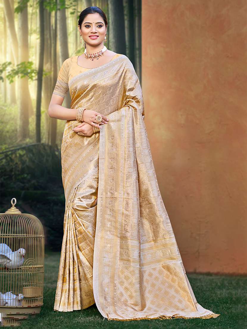 women self design kanjivaram saree with blouse