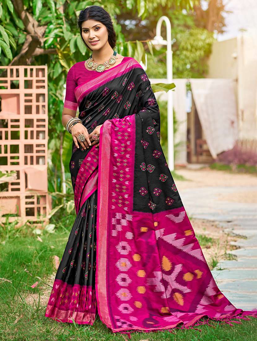 women self design kanjivaram saree with blouse