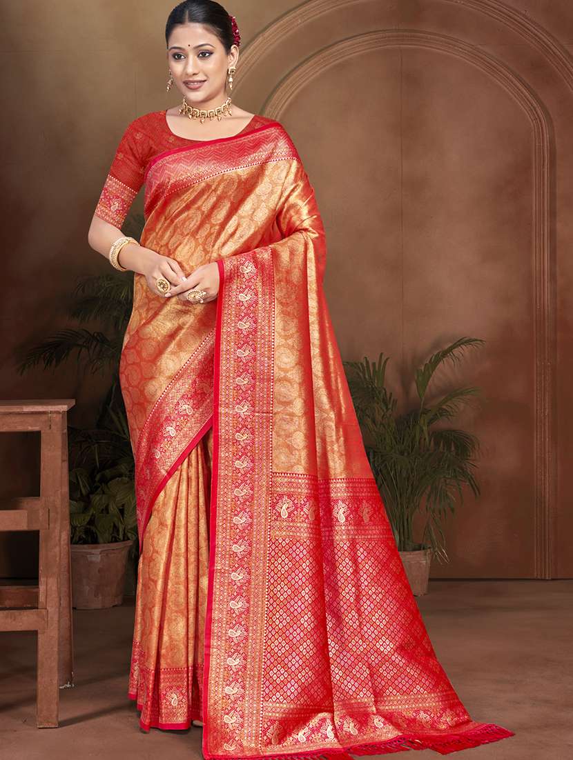 women self design kanjivaram saree with blouse