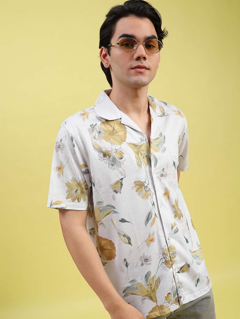 men floral printed short sleeve regular fit casual shirt - 22082458 -  Standard Image - 2