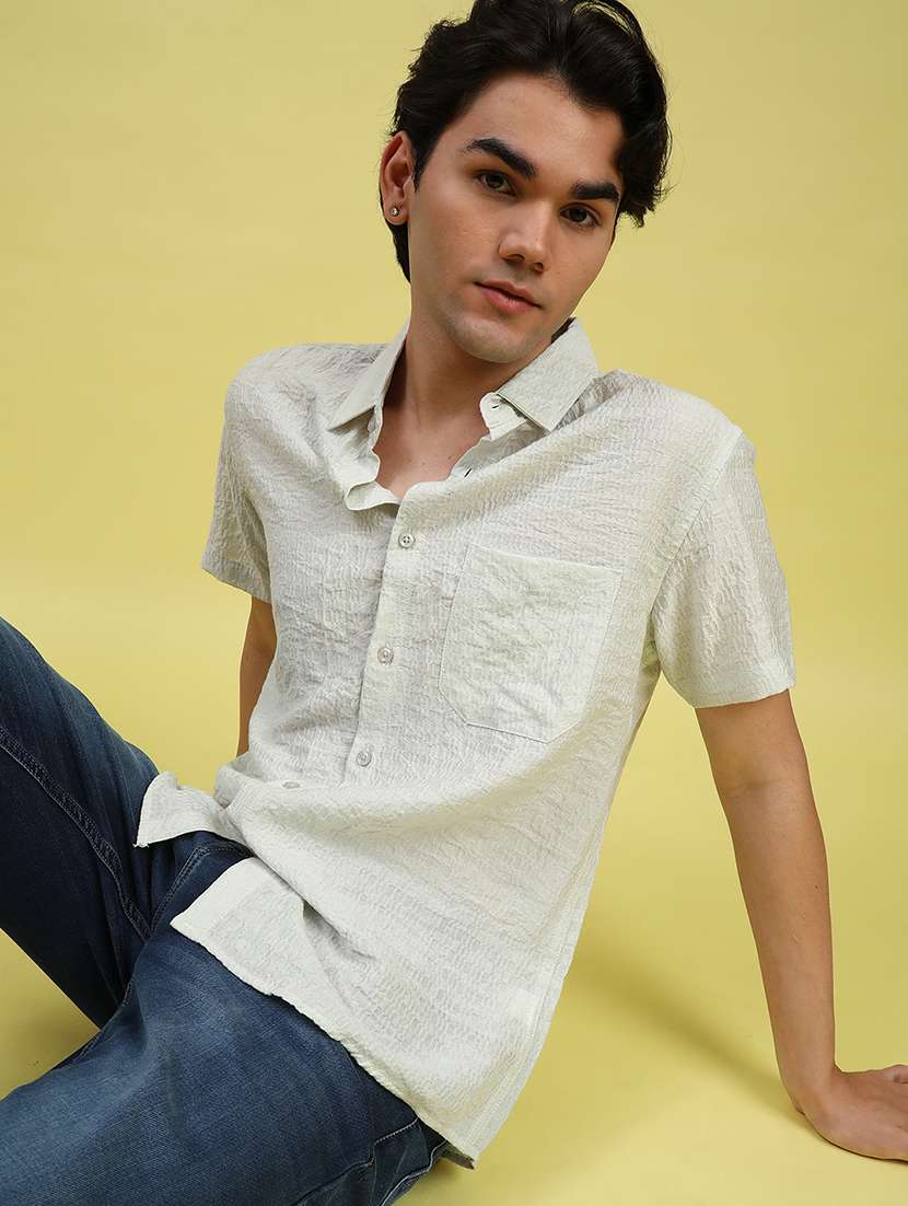 men textured short sleeves regular fit t-shirt  - 22082461 -  Standard Image - 2