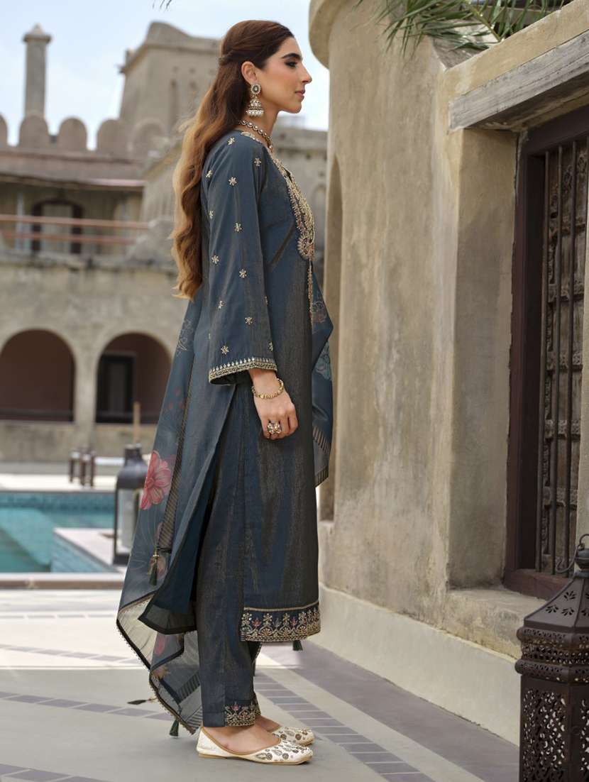 women embroidered long sleeve kurta pant with dupatta set - 22082545 - Standard Image - 2