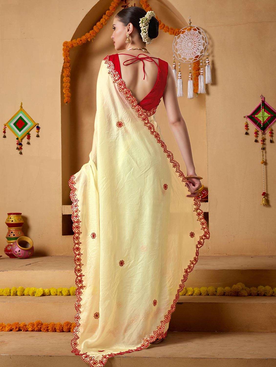 women solid with work embroidered saree with blouse - 22083007 -  Standard Image - 2