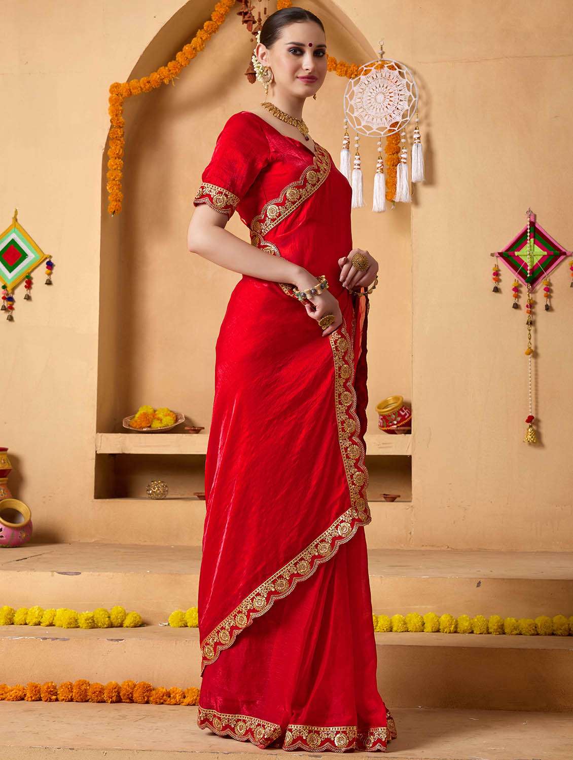 women solid with bordered saree with blouse - 22083016 - Standard Image - 2