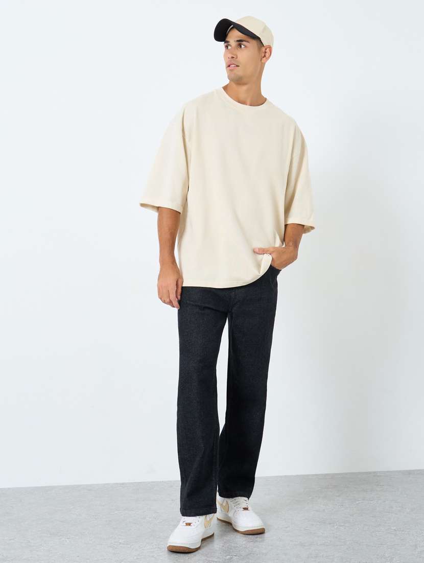 men plain mid rise full length straight fit jeans - 22083320 - Standard Image - 2