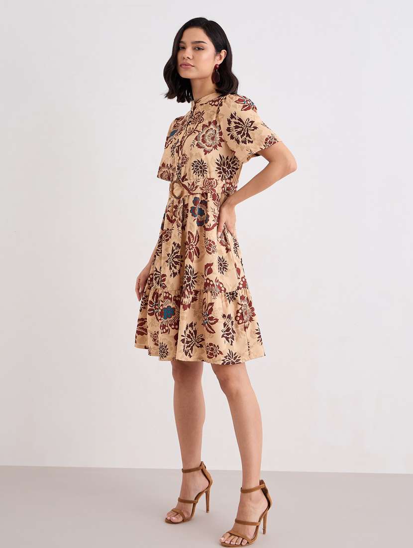 women printed puff sleeve tiered dress - 22083499 - Standard Image - 2