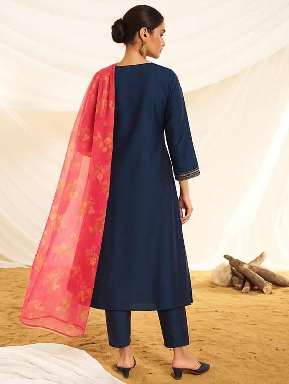 women embroidered three quarter sleeve kurta pant with dupatta set - 22083640 -  Standard Image - 2