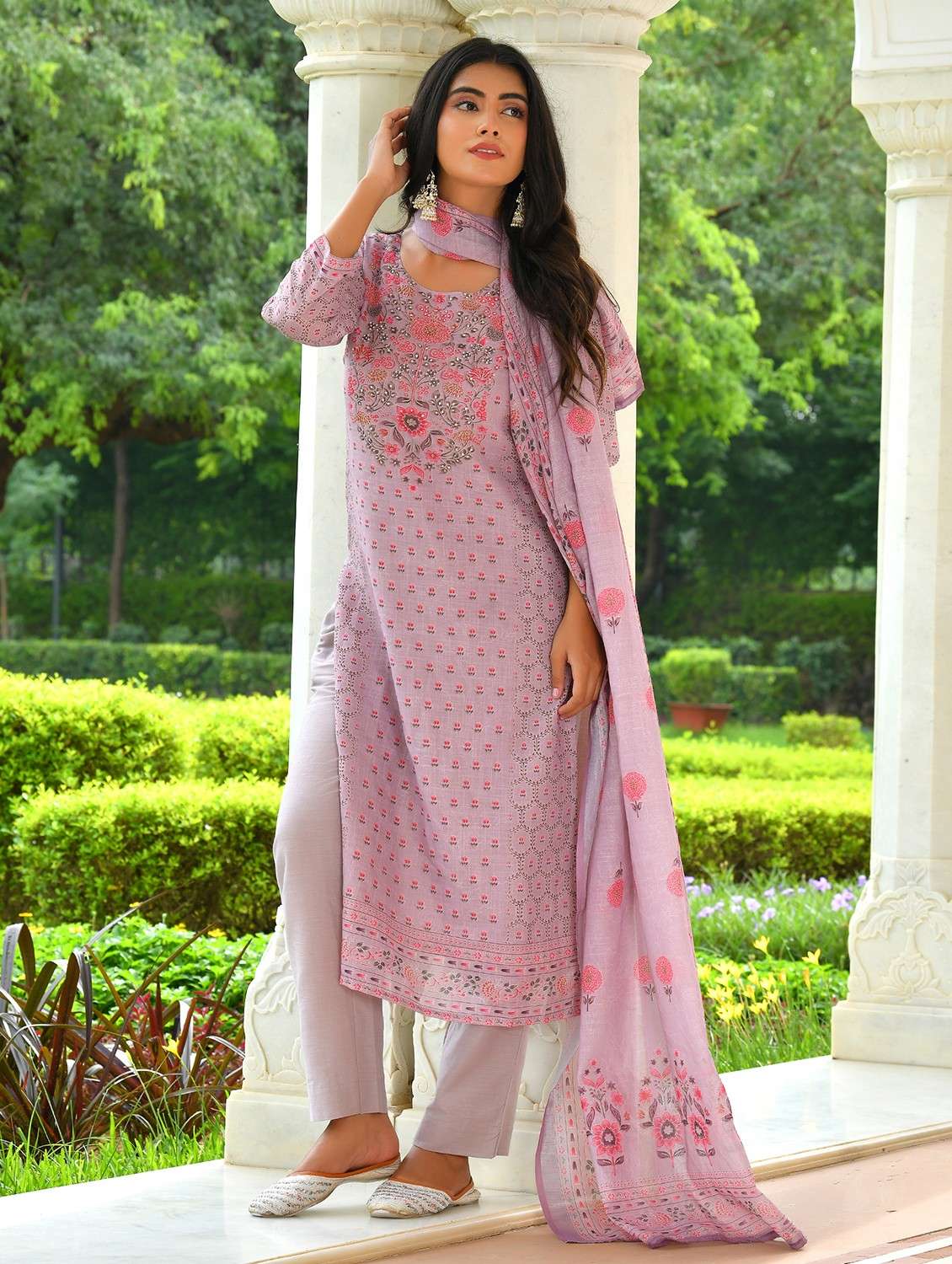 women floral three quarter sleeve kurta pant with dupatta set