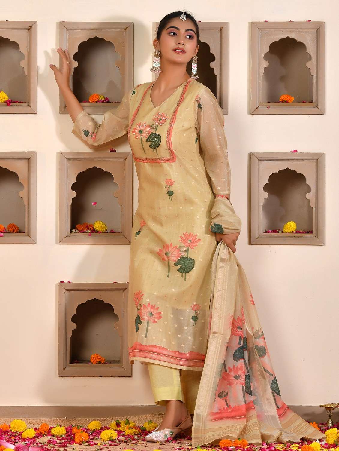 women floral three quarter sleeve kurta pant with dupatta set - 22084000 - Standard Image - 2