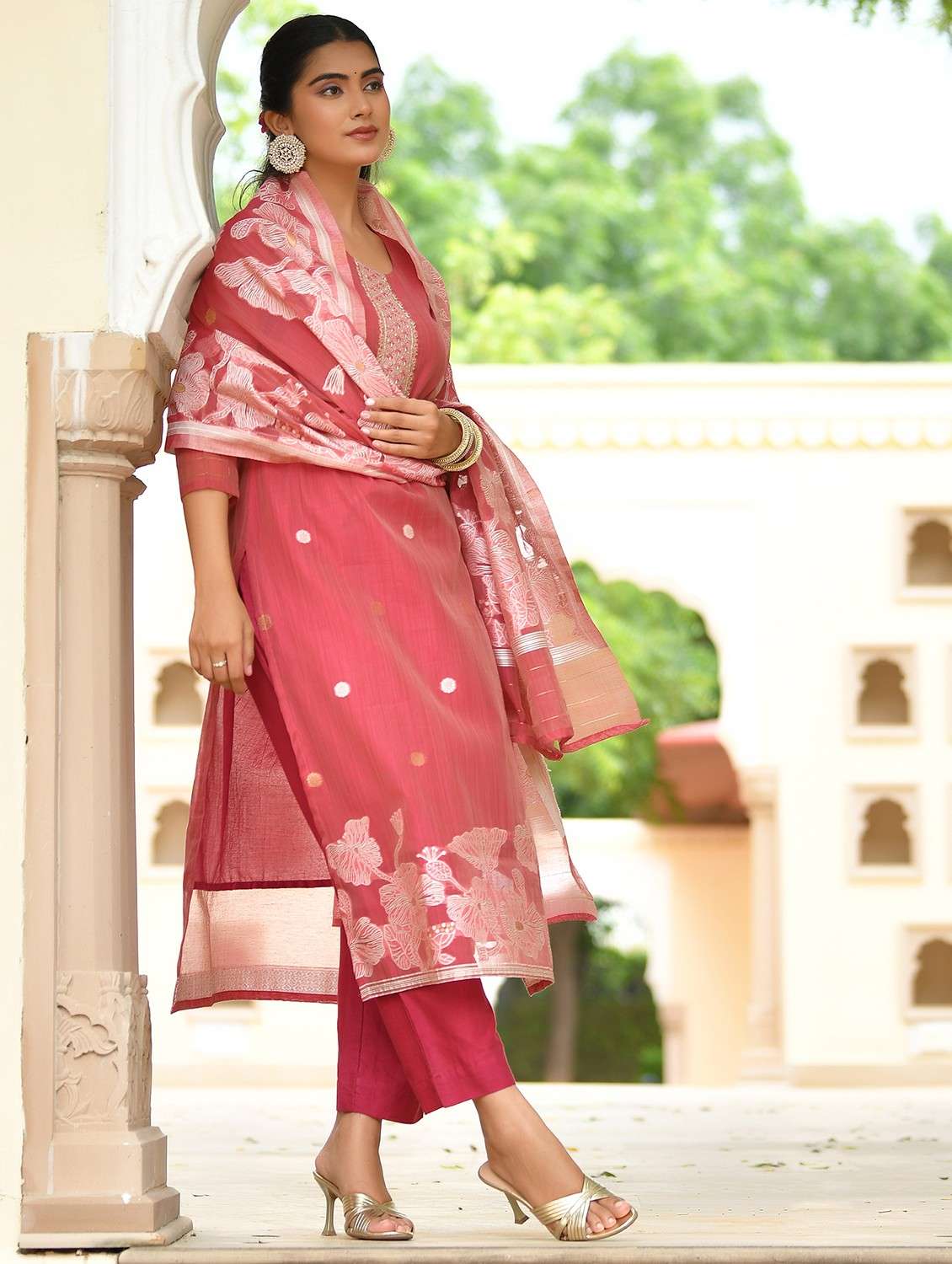 women floral three quarter sleeve kurta pant with dupatta set - 22084007 -  Standard Image - 2