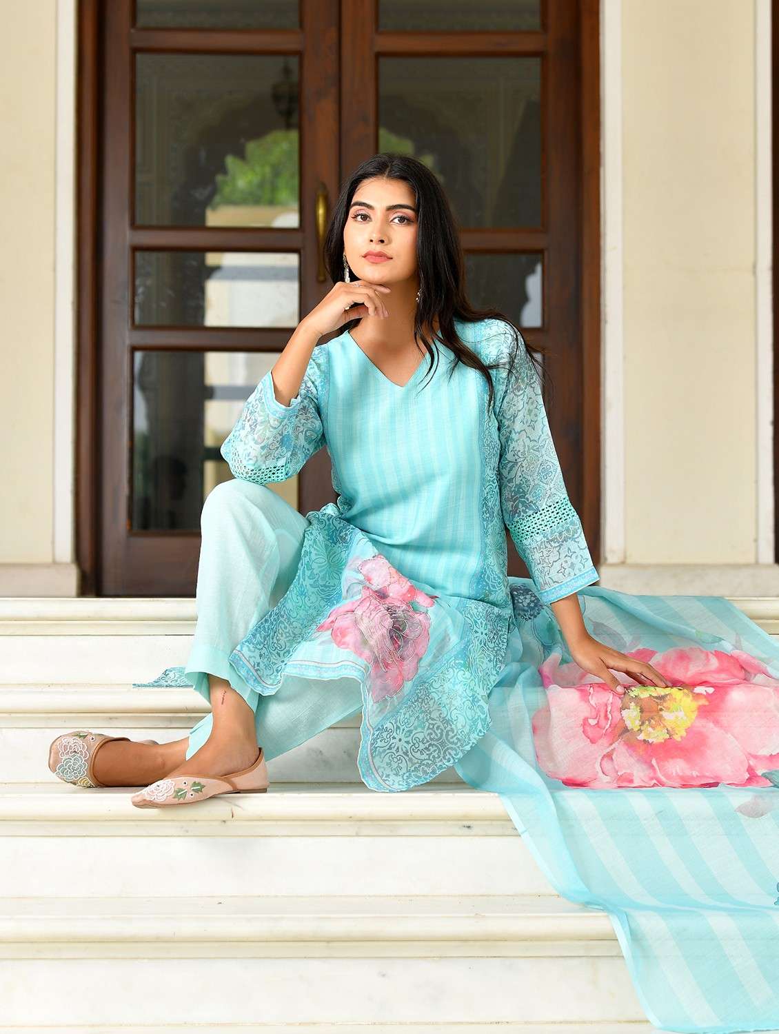 women floral three quarter sleeve kurta pant with dupatta set - 22084009 -  Standard Image - 2