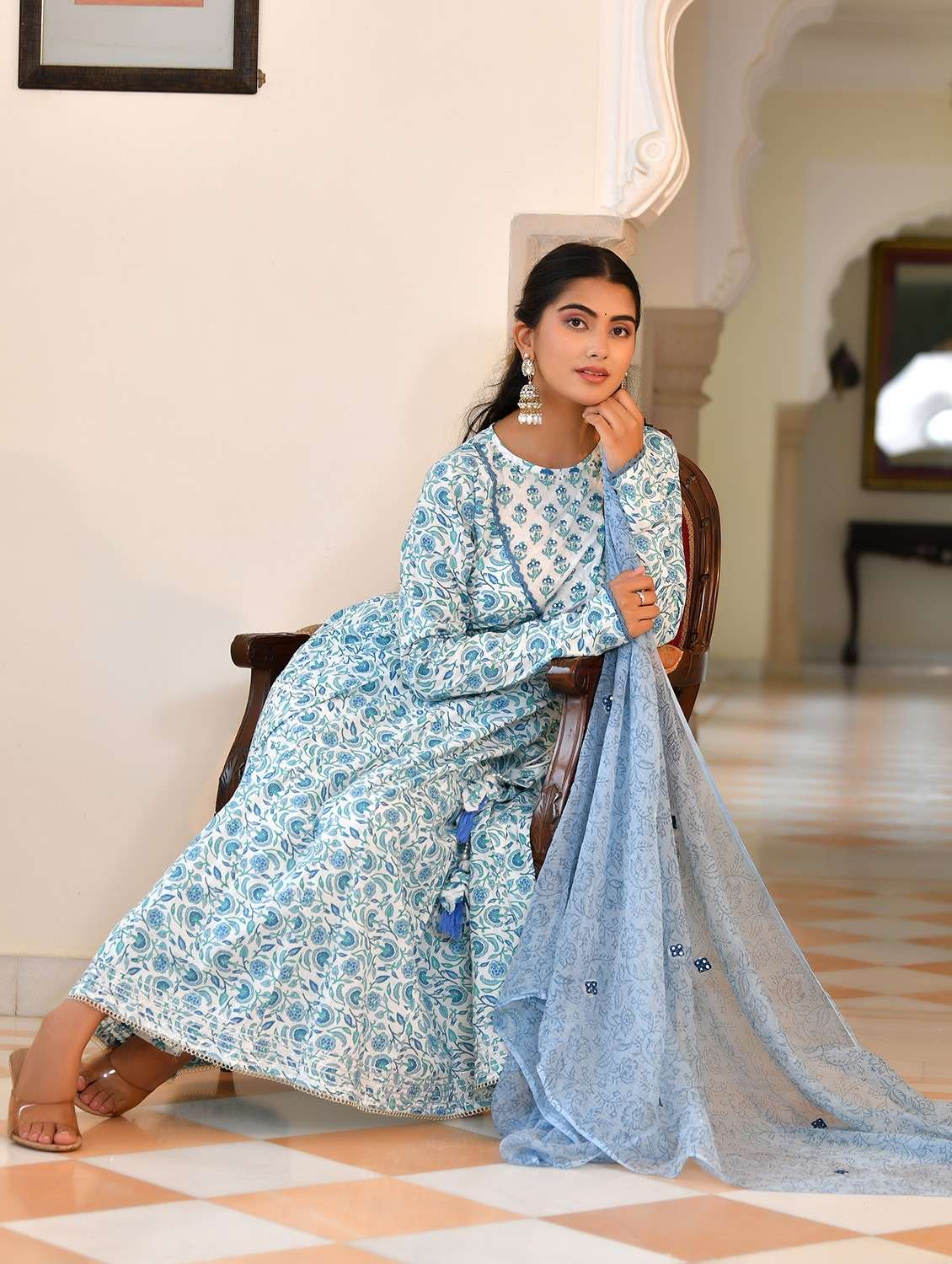 women floral printed long sleeve kurta pant with dupatta set - 22084015 -  Standard Image - 2