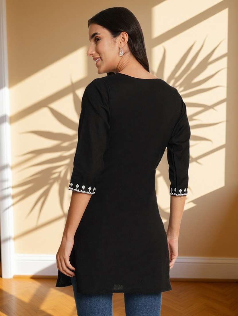 women embroidered three quarter sleeve straight kurti - 22084044 -  Standard Image - 2