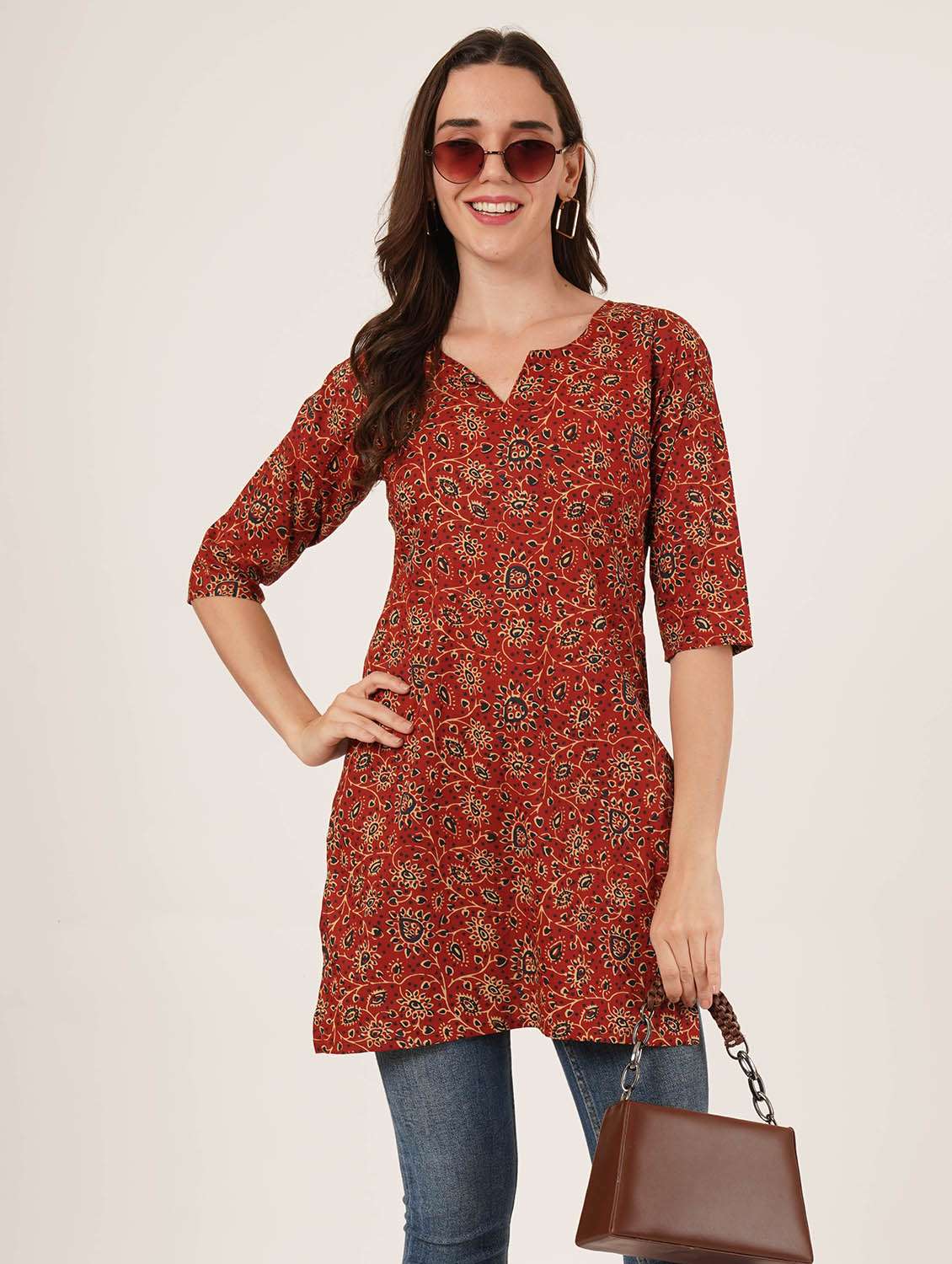 women printed three quarter sleeve straight kurti