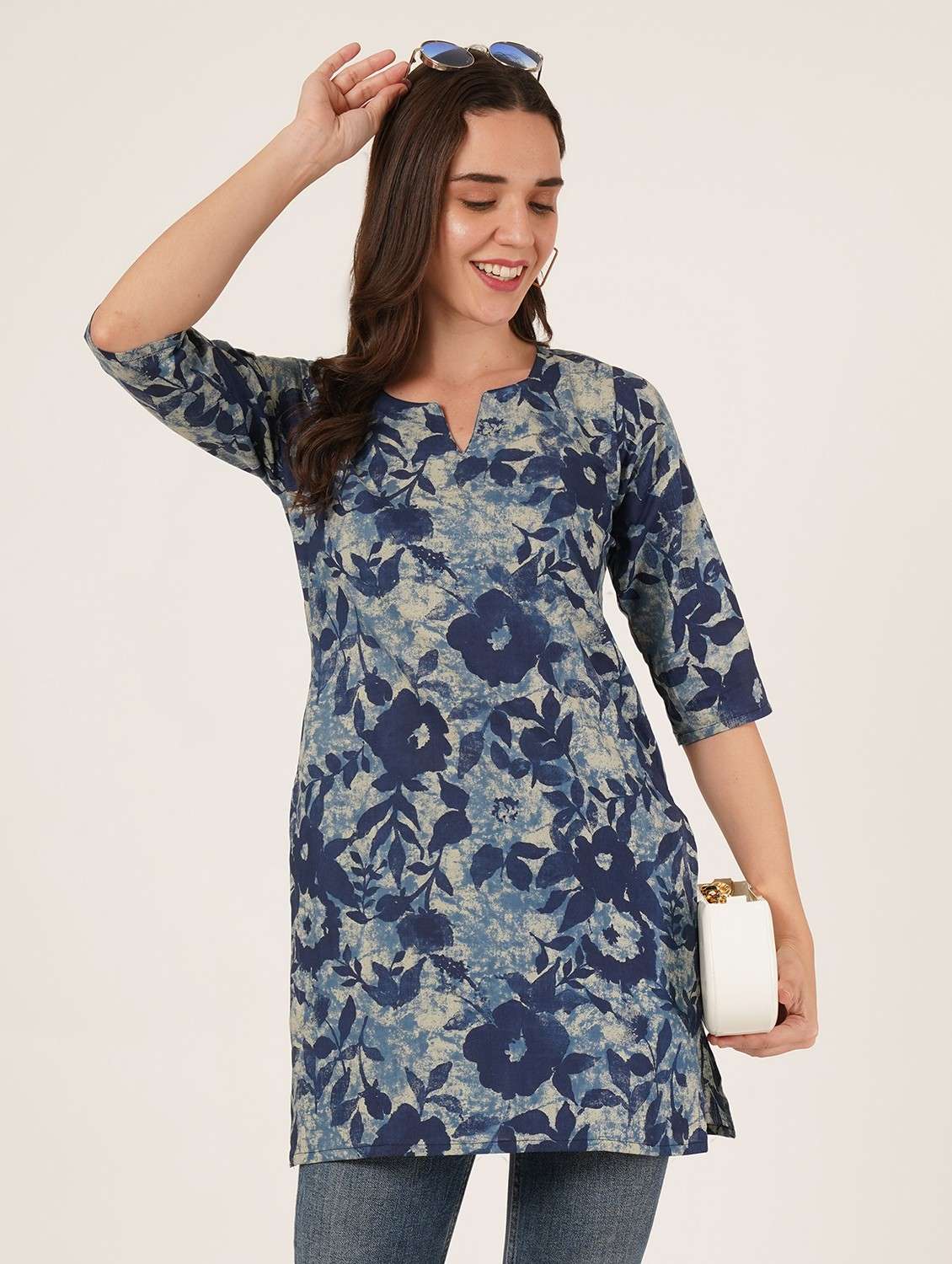 women printed three quarter sleeve straight kurti