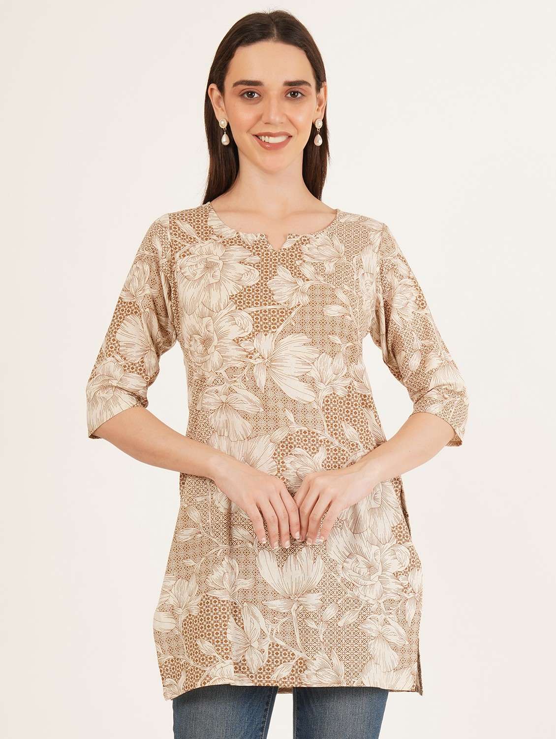 women printed three quarter sleeve straight kurti