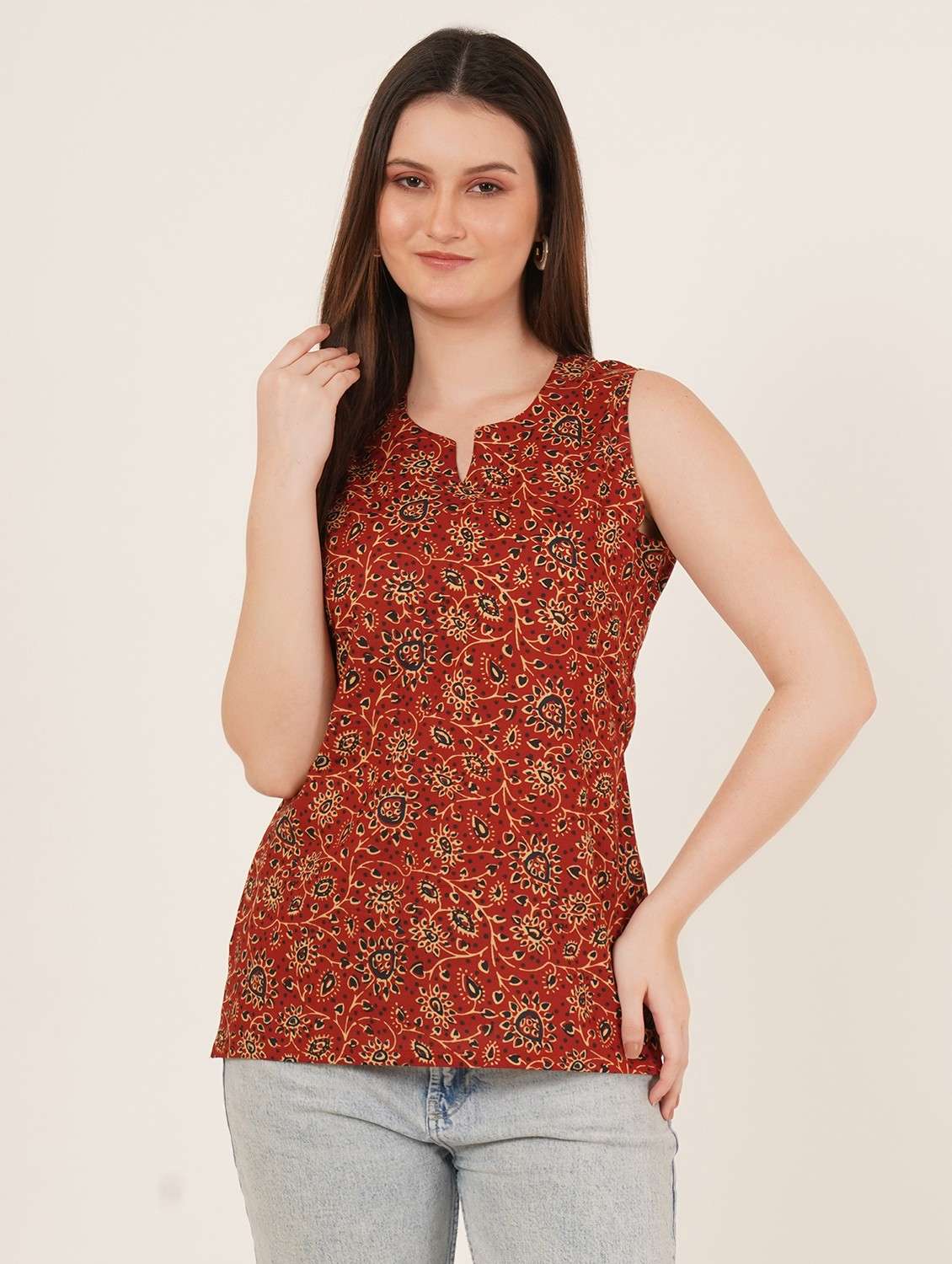 women printed sleeveless straight kurti