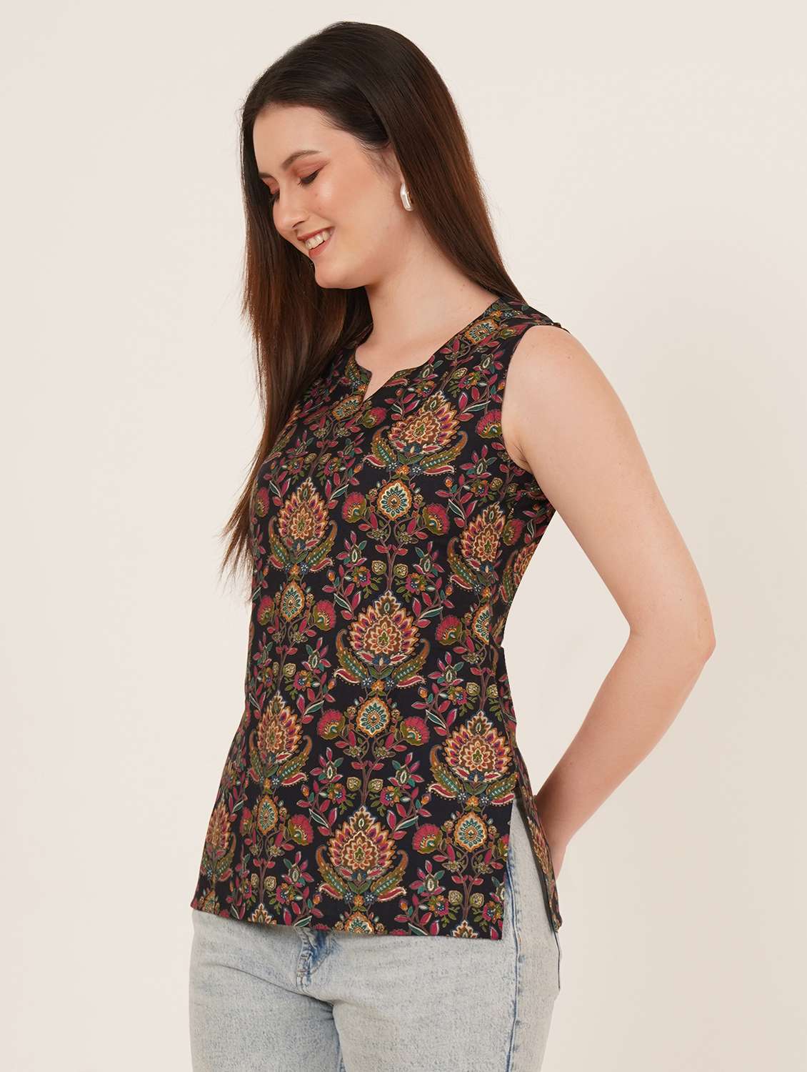women printed sleeveless straight kurti - 22084188 - Standard Image - 2