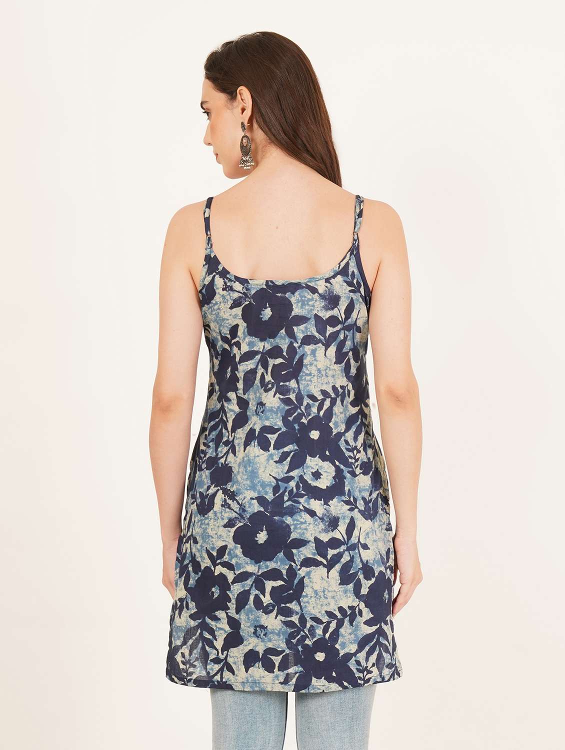 women floral printed sleeveless straight kurti - 22084205 - Standard Image - 2