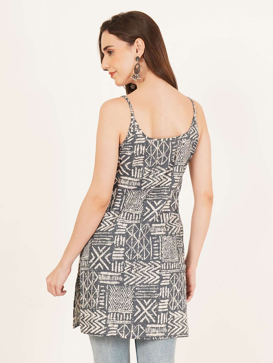 women printed sleeveless straight kurti - 22084208 - Standard Image - 2
