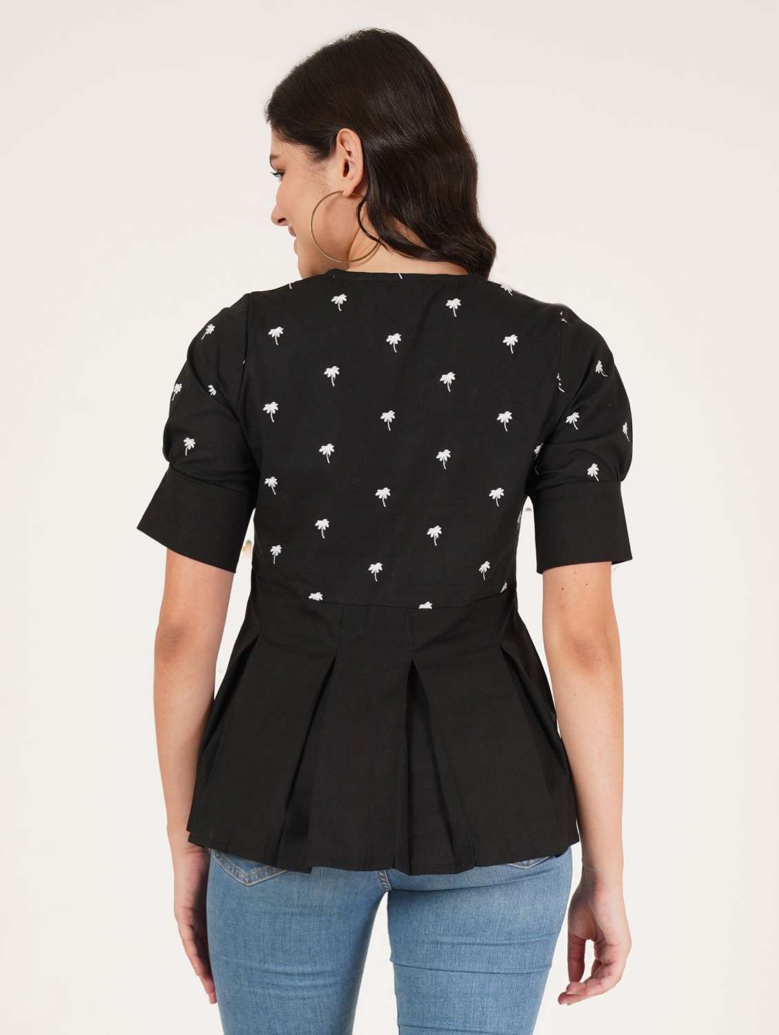 women embroidered short sleeve a-line kurti - 22084214 - Standard Image - 2