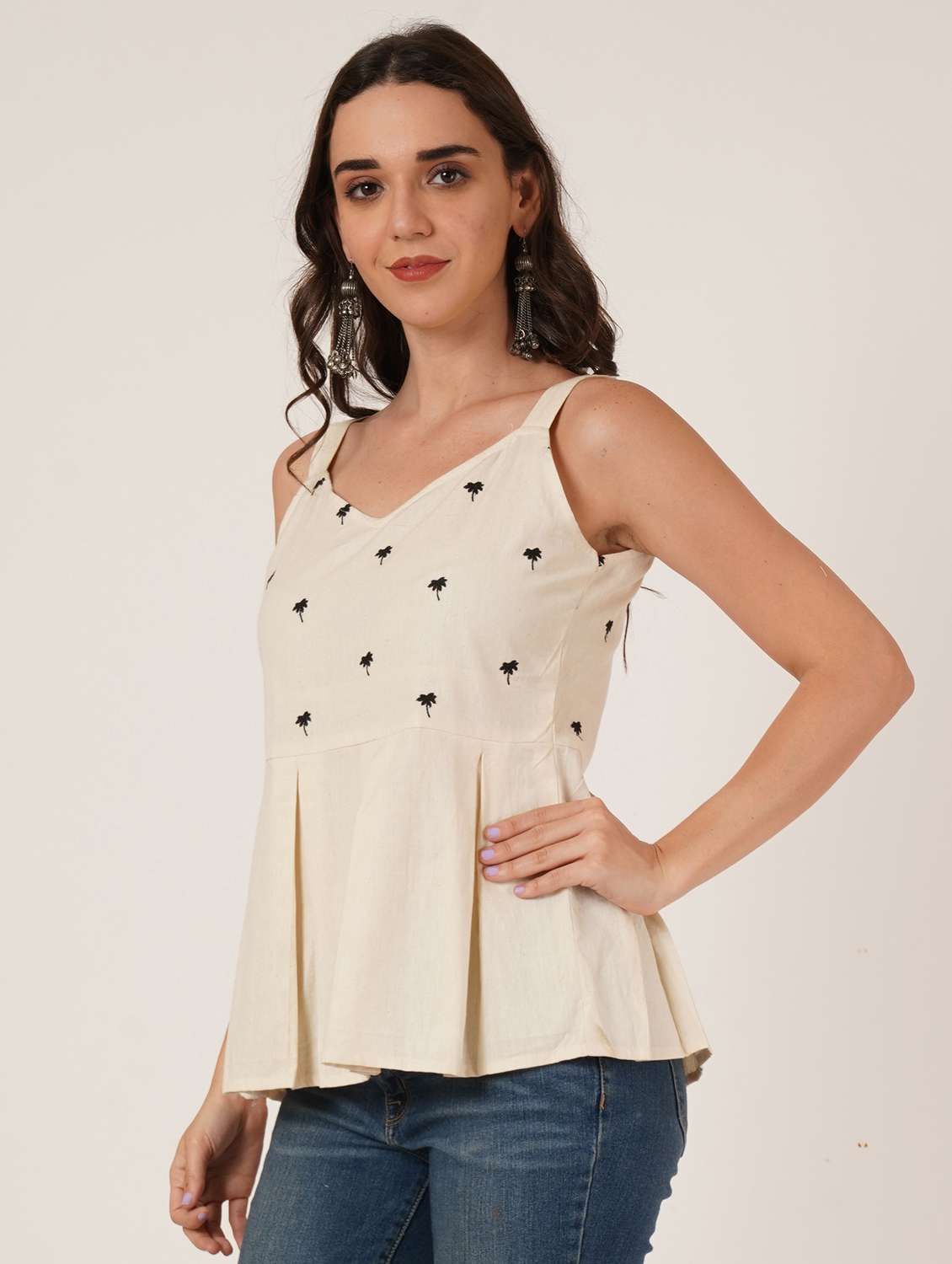 women embroidered shoulder strap a-line kurti