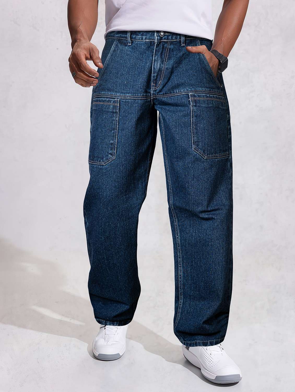 men washed mid rise full length jeans