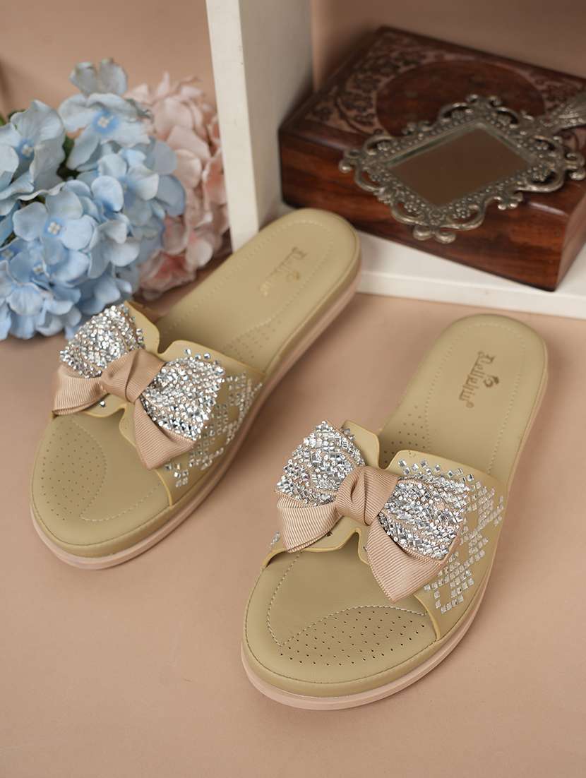 women solid slip on wedges