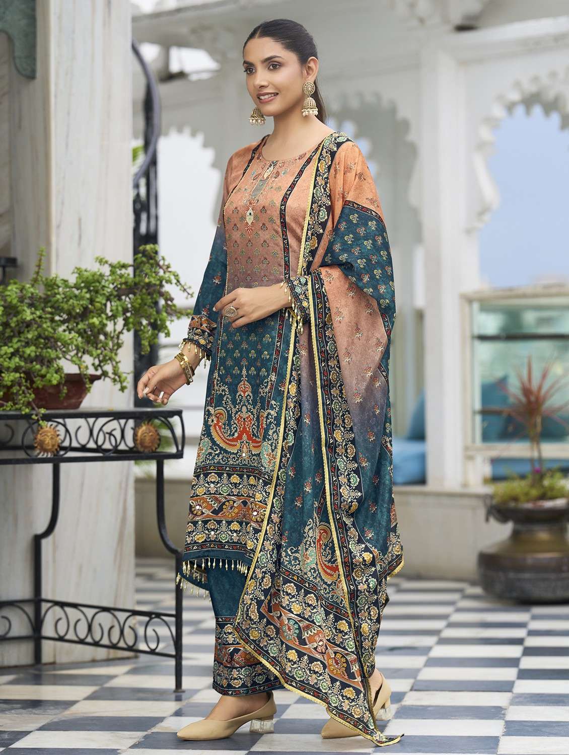 Women Printed Long Sleeve Kurta Palazzo With Dupatta Set