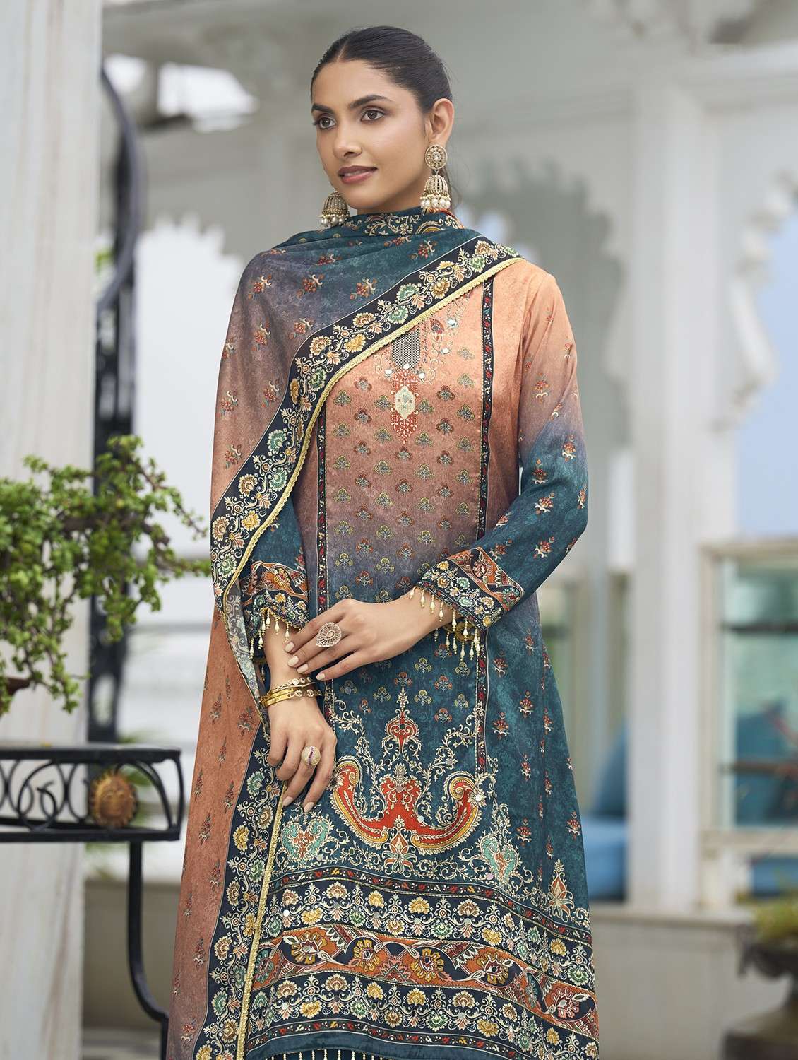 Women Printed Long Sleeve Kurta Palazzo With Dupatta Set