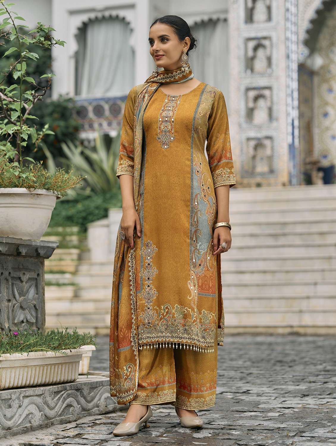 women printed three quarter sleeve kurta palazzo with dupatta set - 22084662 -  Standard Image - 2